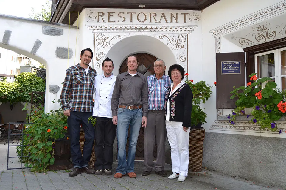 Family Gabriel, Rablüzza 159, CH-7550 Scuol, +41 81 864 11 52, info@hotel-gabriel.ch